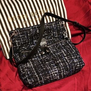 NWT Henri Bendel Navy Tweed Crossbody Bag
